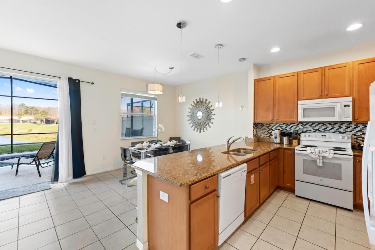 4Br Townhome With Lake View - Bl481 Kissimmee Bagian luar foto